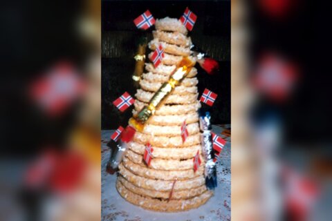 Kransekake